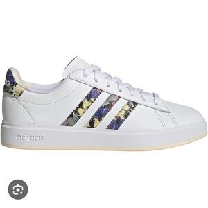 Grand Court 2.0 Sneakers - Floral pattern